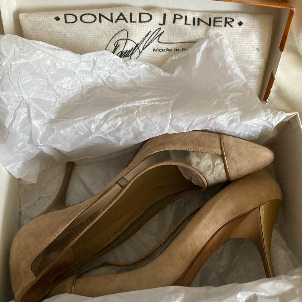 Donald J. Pliner Camel/Clear Pumps  - Size 10 M